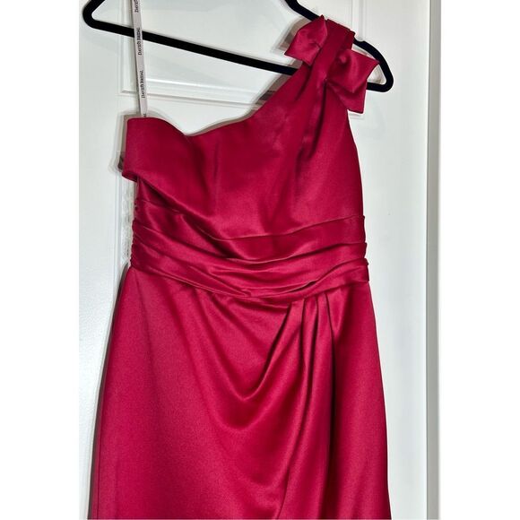 David’s Bridal red one shoulder mini formal dress size 10 - Picture 4 of 9